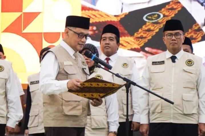 Menhaj Tegaskan Komitmen Lindungi Jamaah Haji saat Pelantikan PPIH 2026