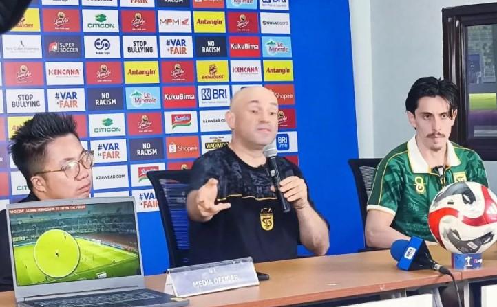 Pelatih Persebaya Soroti Keputusan Wasit Usai Kekalahan 1-2 dari Madura United