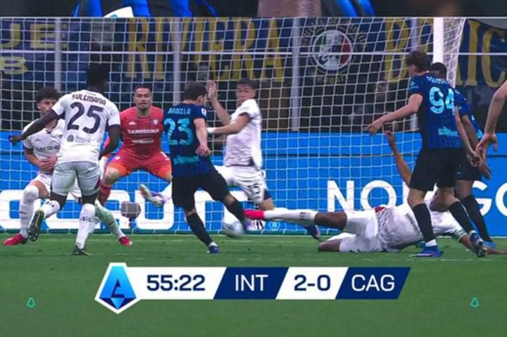 Inter Milan Hajar Cagliari 3-0 dan Kian Kokoh di Puncak Klasemen Serie A