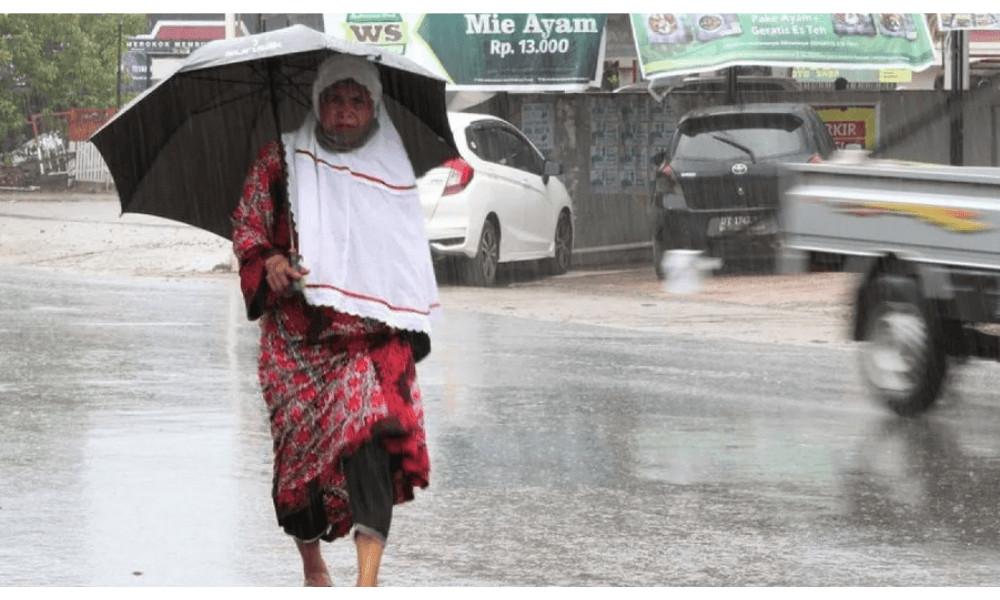 BMKG Kendari Prediksi Hujan Ringan Guyur Sulawesi Tenggara Siang hingga Dini Hari