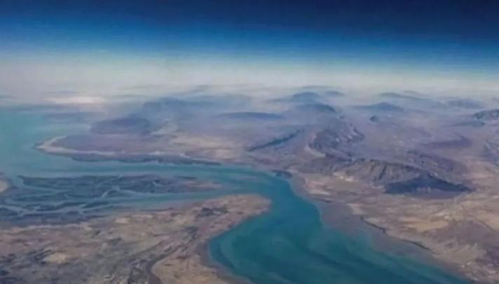 Kapal Prancis Ditembaki di Selat Hormuz, Tegangan Iran-AS Kembali Memanas