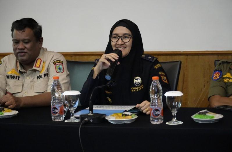 Bea Cukai dan Pemerintah Daerah Bersinergi Berantas Rokok Ilegal