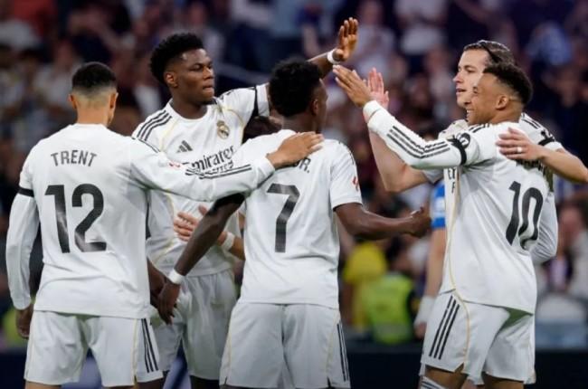 Gol Mbappe dan Vinicius Antar Real Madrid Menang 2-1 atas Alaves dan Terus Tempel Barcelona
