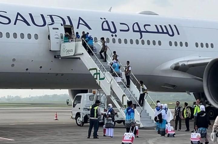 Kloter Pertama Haji Embarkasi Palembang Terlambat Berangkat Akibat Kabut dan Kendala Katering