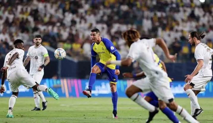 Ronaldo Jr Berpeluang Tampil Bersama Cristiano Ronaldo di Tim Utama Al-Nassr Musim Depan