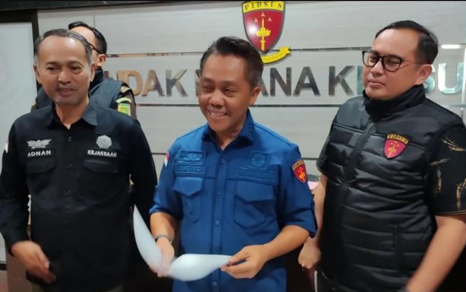 Skandal Pungli Perizinan Tambang Terungkap, Kejati Jatim Temukan Aliran Uang ke Puluhan Pegawai