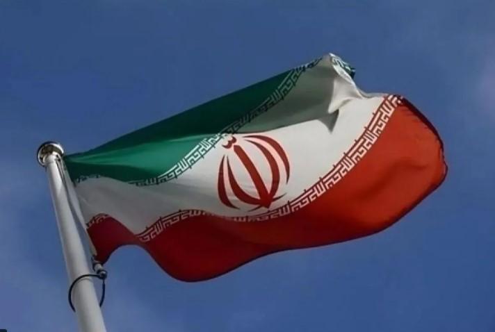 Iran Ancam Tutup Selat Bab al-Mandab Jika Blokade Laut AS Diperketat