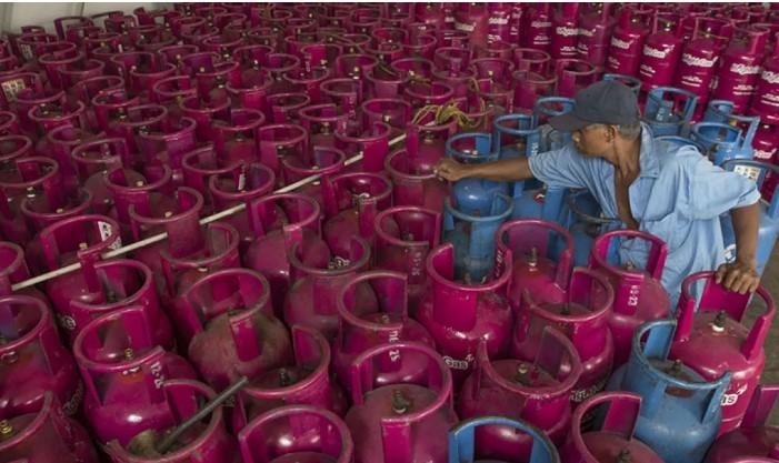 Pemprov DKI Imbau Pelaku Usaha Tak Panic Buying di Tengah Kenaikan Harga LPG