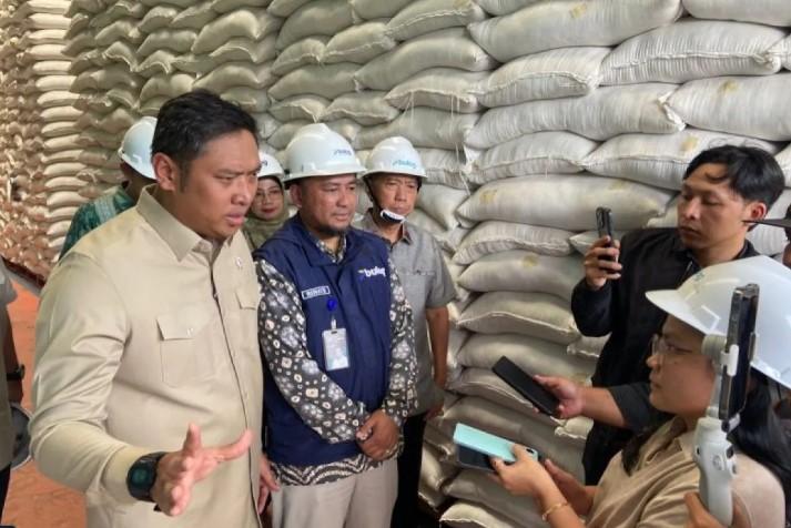 Stok Beras Indonesia Tembus 5 Juta Ton, Wamentan Sebut Tertinggi Sepanjang Sejarah