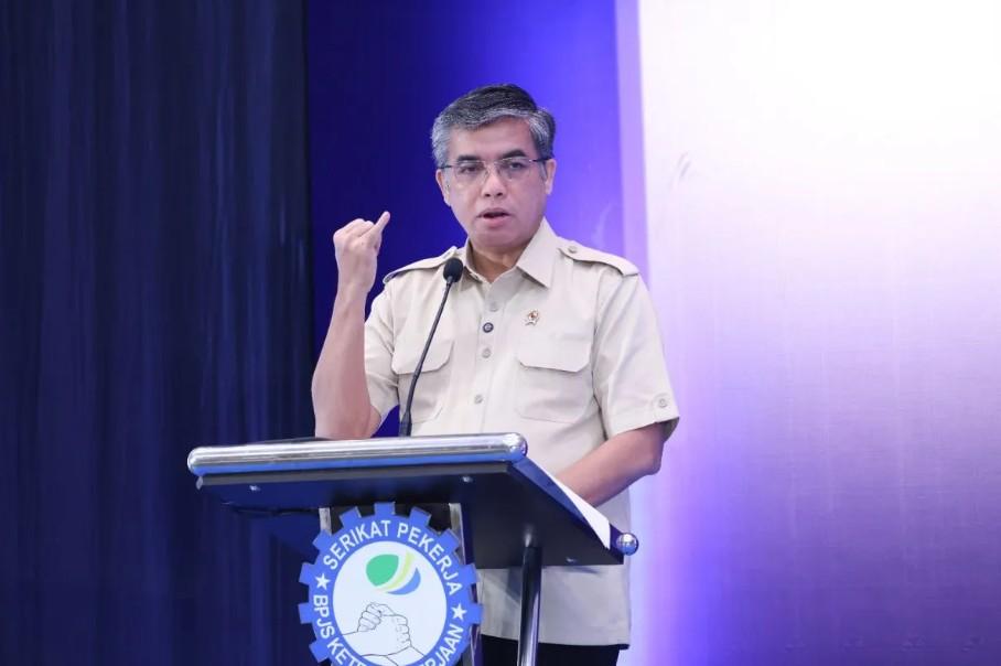 Yassierli Ajak Peserta Magang Nasional 2025 Lanjut Sertifikasi Kompetensi untuk Tingkatkan Daya Saing Kerja