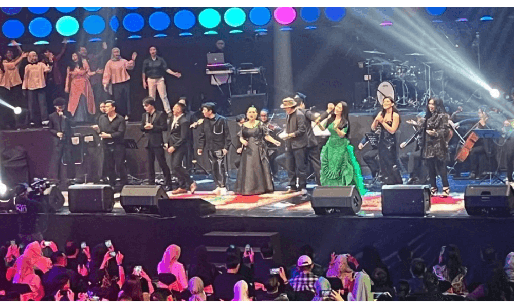 Konser Badai Pasti Berlalu Hadirkan Nostalgia Karya Erros Djarot di Balai Sarbini