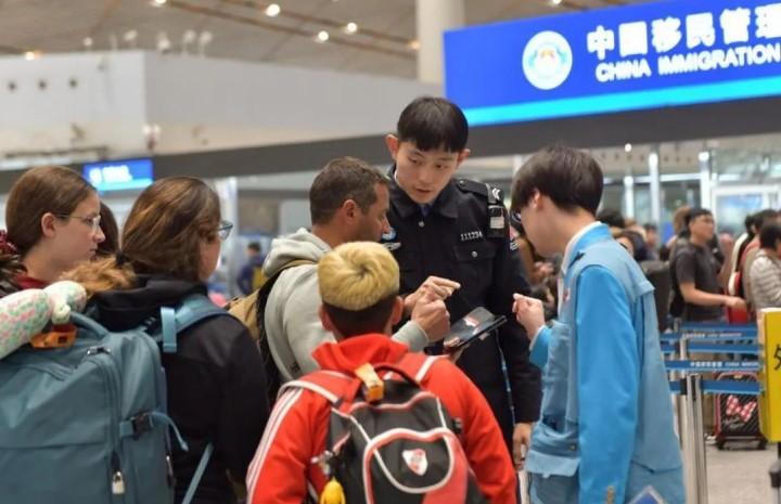 Lonjakan Perjalanan Internasional di Beijing Tembus 7 Juta Penyeberangan Sejak Awal 2026