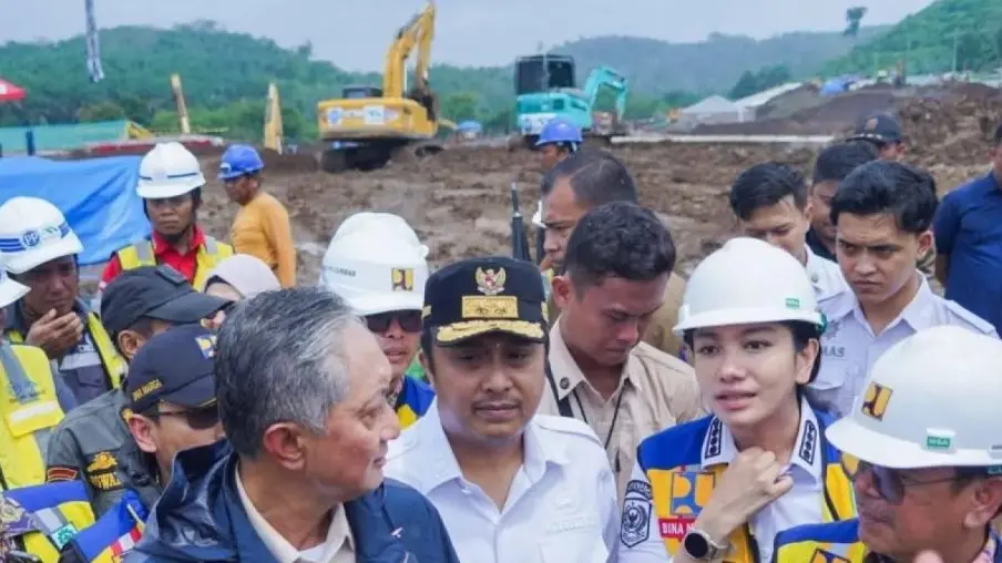 Bupati Annisa Pastikan Material Sekolah Rakyat Dharmasraya Aman, Proyek Ditarget Rampung Juni 2026