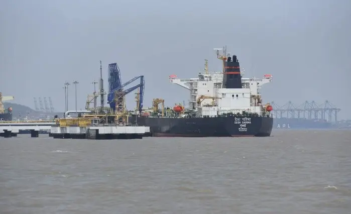Bangladesh Sambut Tanker Minyak Pertama Sejak Konflik AS-Iran Memanas