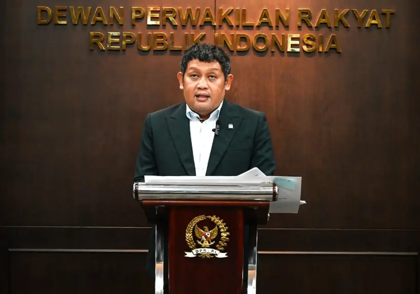 DPR Tegaskan UU Pesantren Tidak Bertentangan dengan UUD 1945 dalam Sidang Mahkamah Konstitusi