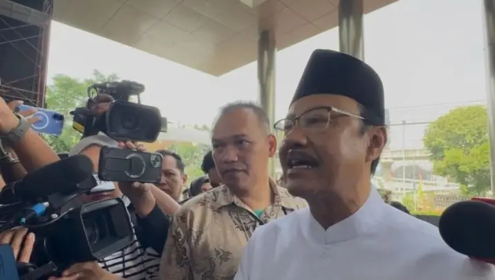 Mensos Gus Ipul dan Wamensos Agus Jabo Datangi KPK Bahas Pengadaan Sekolah Rakyat