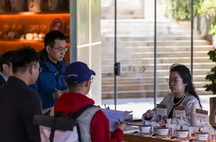 Yunnan Kembangkan Pariwisata Kopi Terpadu untuk Dongkrak Revitalisasi Pedesaan