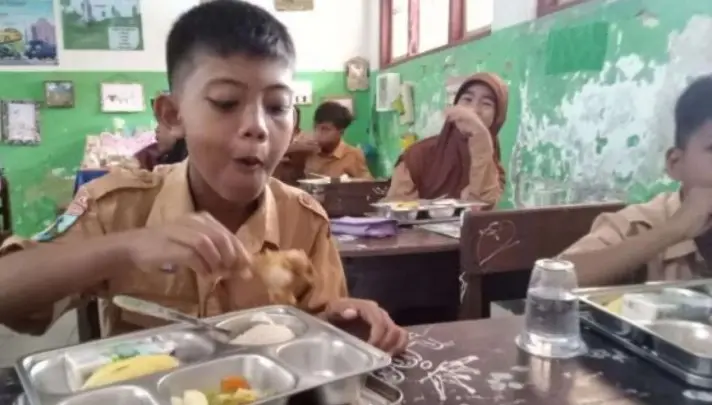 Ekonom Nilai Program MBG Bisa Perkuat Ekonomi Rakyat dan Jaga Ketahanan Fiskal