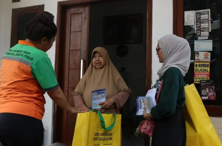DKI Kerahkan 200 Petugas Kebersihan Saat Pencanangan HUT ke-499 Jakarta