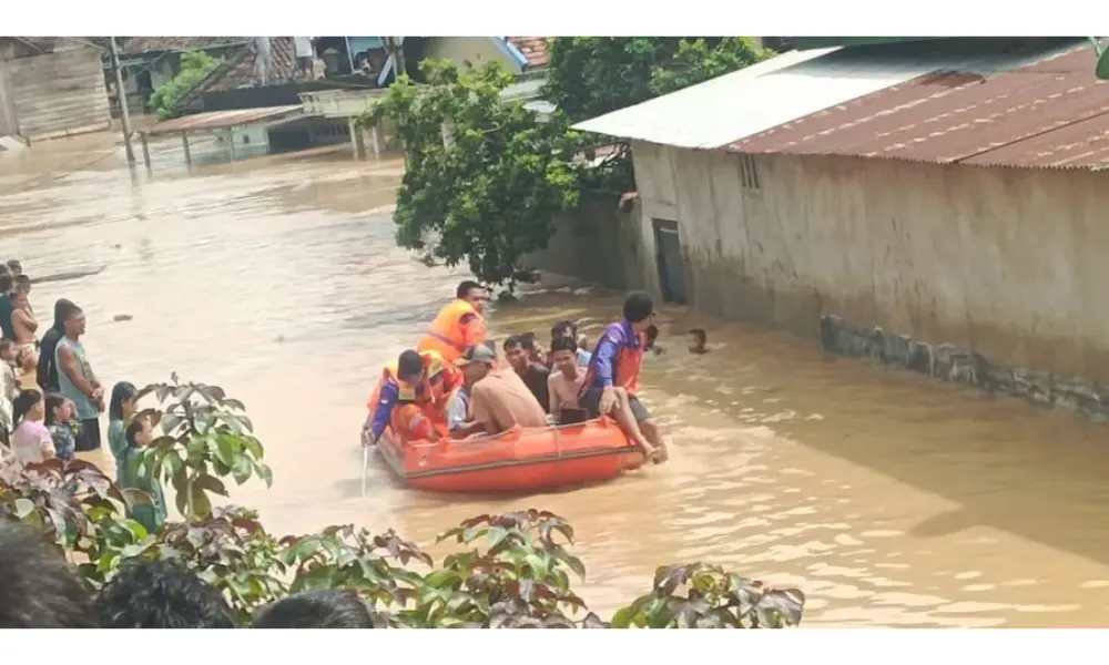 Banjir Bandang Rendam 16 Ribu Rumah di Muratara, Satu Balita Meninggal
