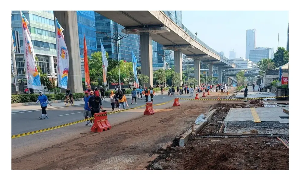 Ribuan Warga Antusias Ikuti CFD Perdana di Jalan Rasuna Said