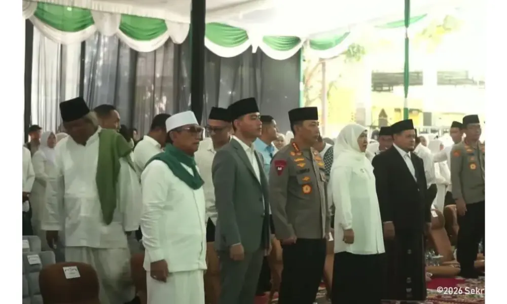 Gibran Hadiri Haul Ke-55 K.H. Abd. Wahab Chasbullah di Jombang