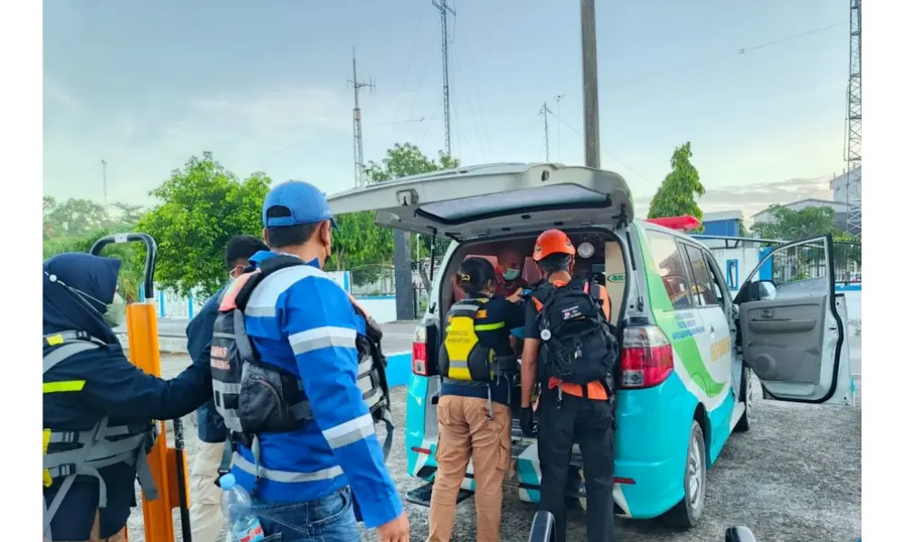 Penumpang Kapal Pesiar MV Silver Cloud Dievakuasi di Perairan Belitung