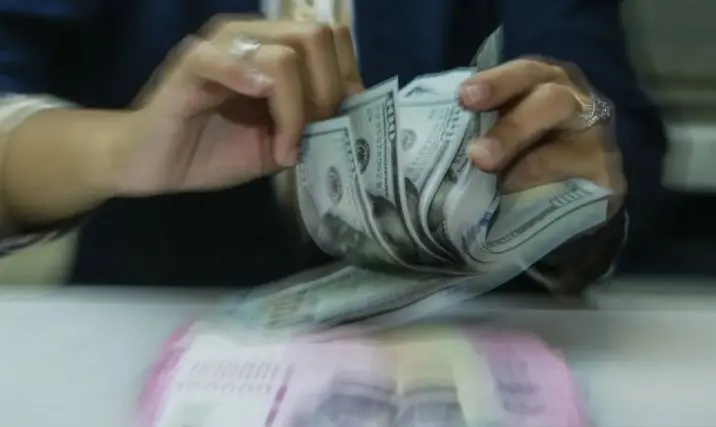 Rupiah Melemah Dipicu Kebuntuan Pembicaraan Damai AS dan Iran