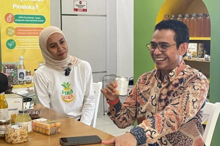 Anggota DPR Apresiasi UMKM Pinaloka di Siak yang Sulap Nanas Jadi Produk Modern Bernilai Tinggi
