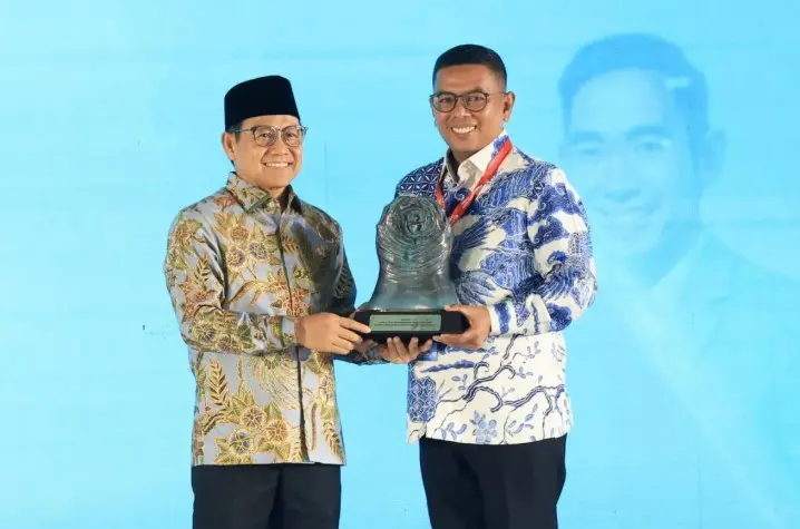 Gubernur Banten Raih Paritrana Award 2025, Disnakertrans Beri Apresiasi