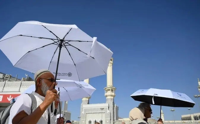 Dokter Ingatkan Jamaah Haji Waspadai Tanda Dehidrasi di Tengah Cuaca Panas Arab Saudi
