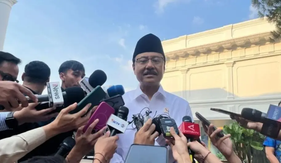 Presiden Prabowo Terima Laporan Strategis Kemensos soal Bansos dan Sekolah Rakyat