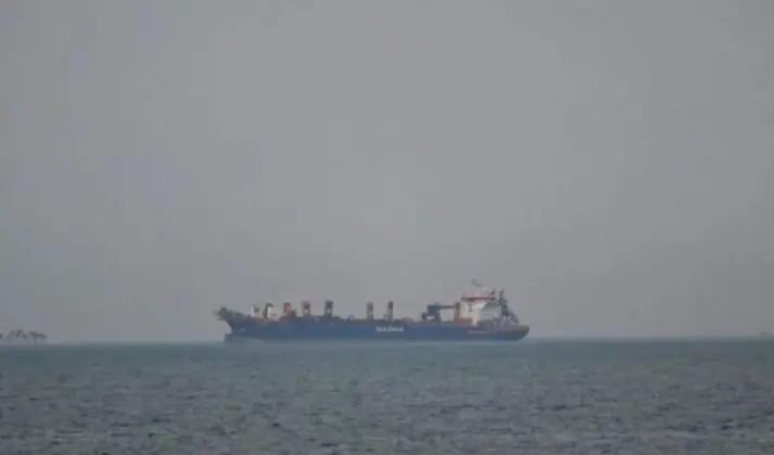 Iran Izinkan Tanker Minyak Irak Melintas di Selat Hormuz di Tengah Ketegangan Kawasan