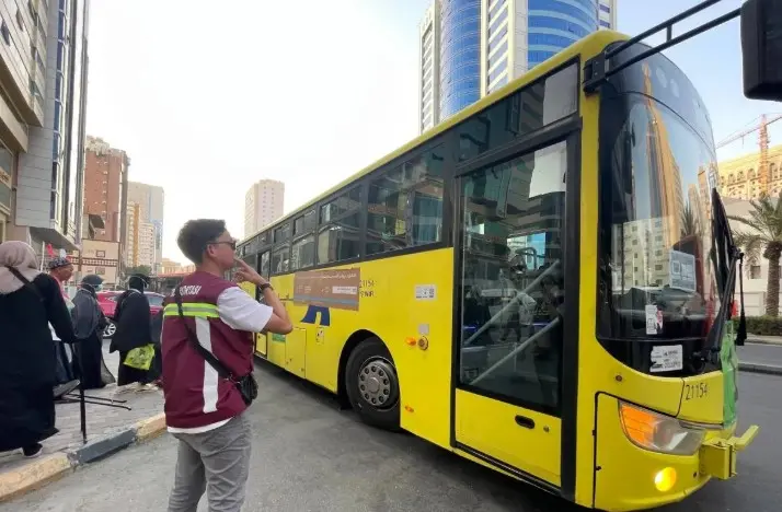PPIH Siagakan Petugas Halte Bus Shalawat Selama 24 Jam untuk Layani Jamaah Haji