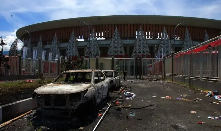 PSSI Jatuhkan Lima Sanksi Berat kepada Persipura Jayapura Usai Kericuhan di Stadion Lukas Enembe
