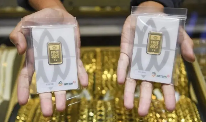 Harga Emas Antam, UBS, dan Galeri24 di Pegadaian Kompak Turun pada Sabtu Pagi