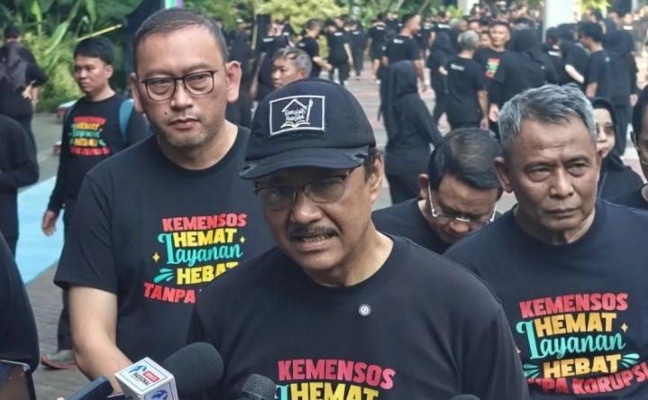Mensos Targetkan Investigasi Dugaan Markup Sepatu Sekolah Rakyat Rampung Tiga Pekan