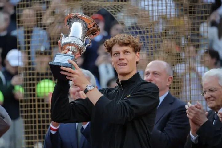 Jannik Sinner Juara Italian Open 2026 dan Tuntaskan Career Golden Masters