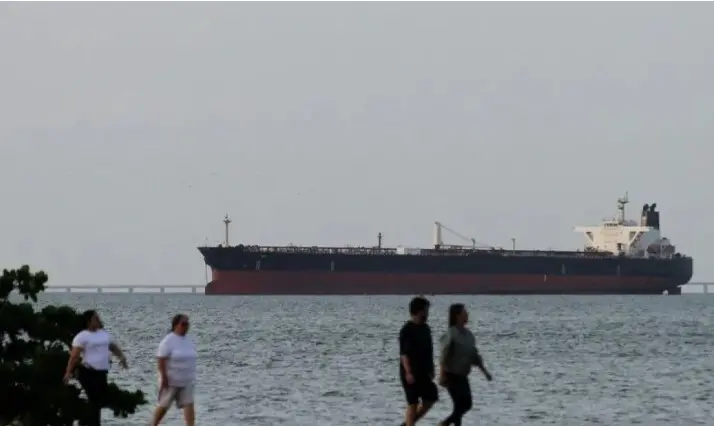 IRGC Sebut 31 Kapal Melintasi Selat Hormuz di Tengah Ketegangan Iran dan AS