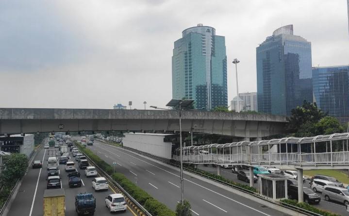 BMKG Prediksi Jakarta Diguyur Hujan Ringan hingga Lebat pada Jumat Sore dan Malam