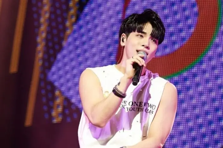 Karya Mendiang Jonghyun SHINee Dijual di Pasar Loak Daring Seharga Rp13,9 Juta