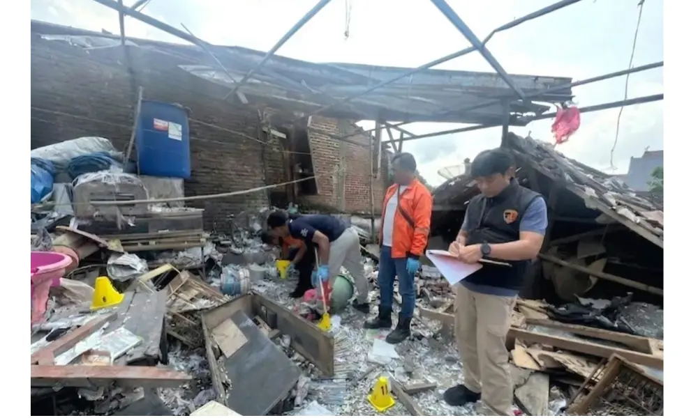 Polisi Selidiki Ledakan Petasan di Rumah Warga Kepanjen Malang yang Tewaskan Satu Orang
