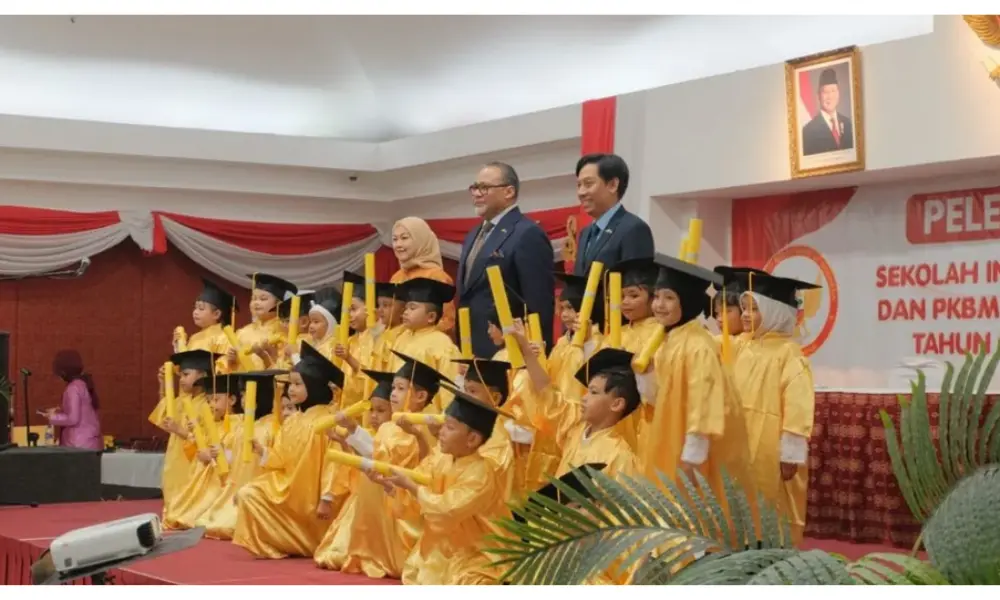 SIKL dan Program Pendidikan Non-Formal Kuala Lumpur Wisuda 410 Siswa Anak PMI