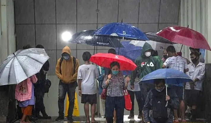 BMKG Prediksi Hujan Guyur Jakarta Mulai Sore hingga Malam Hari