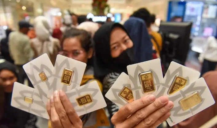 Harga Emas Antam Turun Rp5.000 Menjadi Rp2,798 Juta per Gram