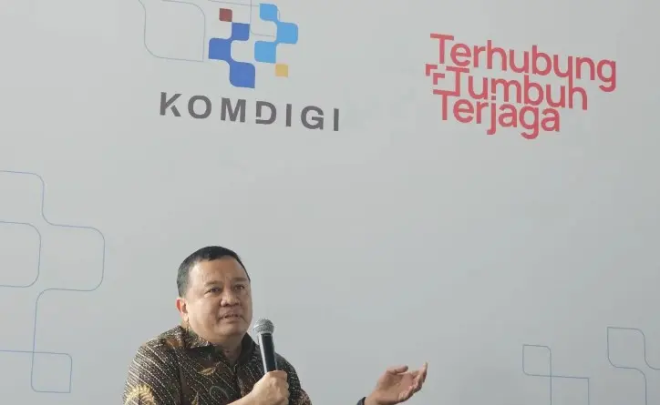 Registrasi Nomor HP Baru Wajib Pakai Biometrik Wajah Mulai 1 Juli 2026