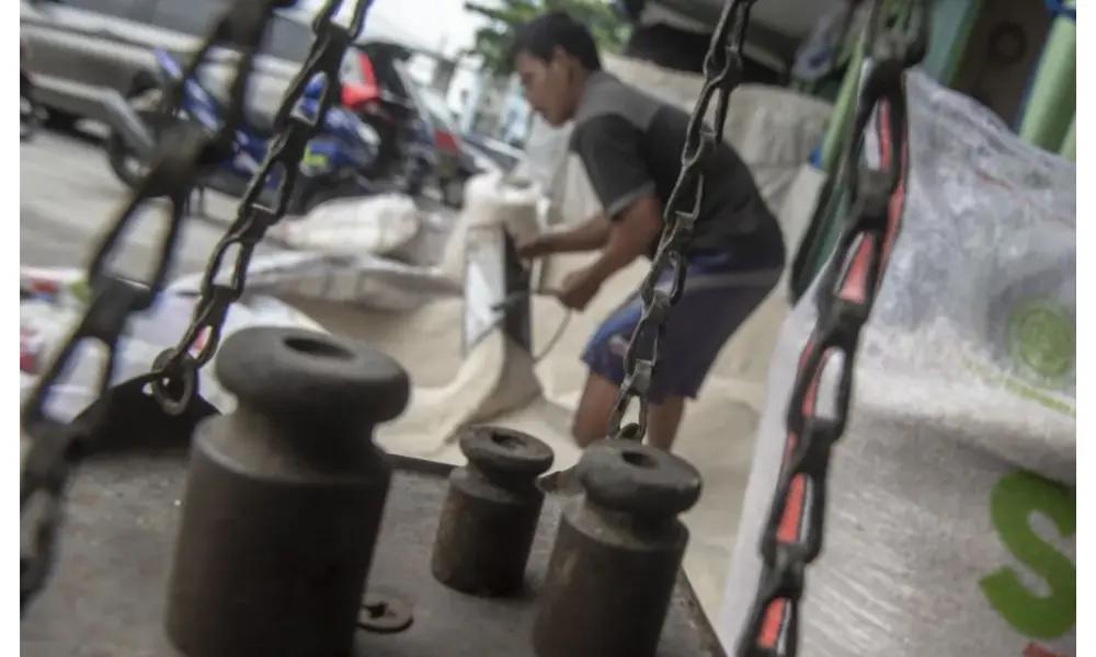 Mafia Beras Dinilai Ancam Ketahanan Pangan dan Kesejahteraan Petani