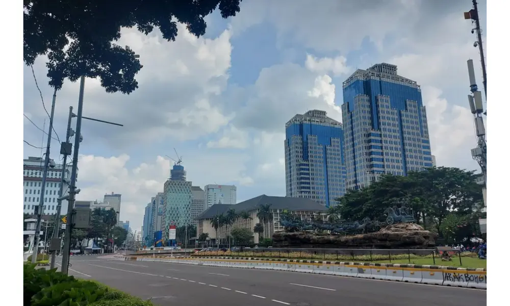 BMKG Prakirakan Seluruh Wilayah Jakarta Berawan Tebal Sepanjang Minggu