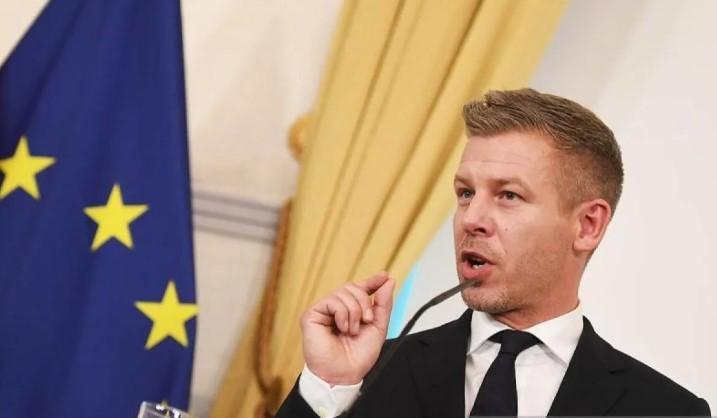 Hungaria Tegaskan Tolak Percepatan Aksesi Ukraina ke Uni Eropa