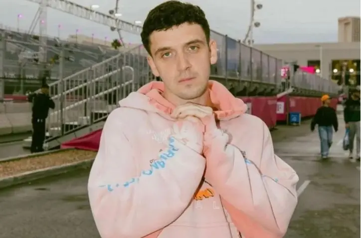 Lauv Putuskan Rehat dari Dunia Musik untuk Fokus Pulihkan Kesehatan Mental